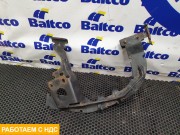 Кронштейн левый