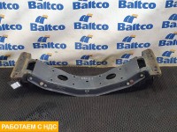 Траверса рамы поперечная правый