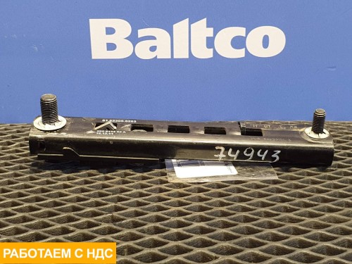 Регулятор высоты ремня